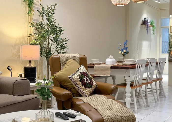 3 Bedroom Entire Townhome 8 Mins From Mrt Huaikwang Ferienhaus Bangkok